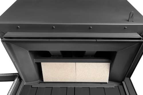 Камин МАДРИД на дровнике Гигант слева черный шамот подовый