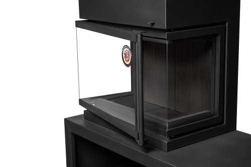 Камин МАДРИД на дровнике Гигант слева черный шамот подовый