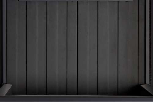 Камин МАДРИД на дровнике Гигант слева черный шамот подовый